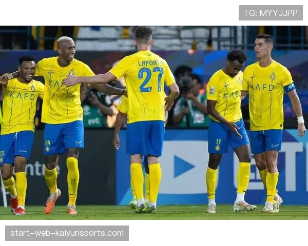 斯图加特主场3比1逆转科隆 德米罗维奇梅开二度主导胜利