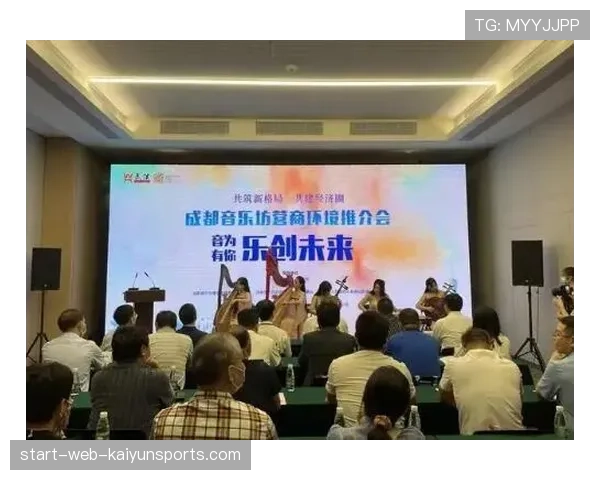 蓉城阿洛伊西需进一步观察球员状态 国脚归队后训练表现不错但需谨慎